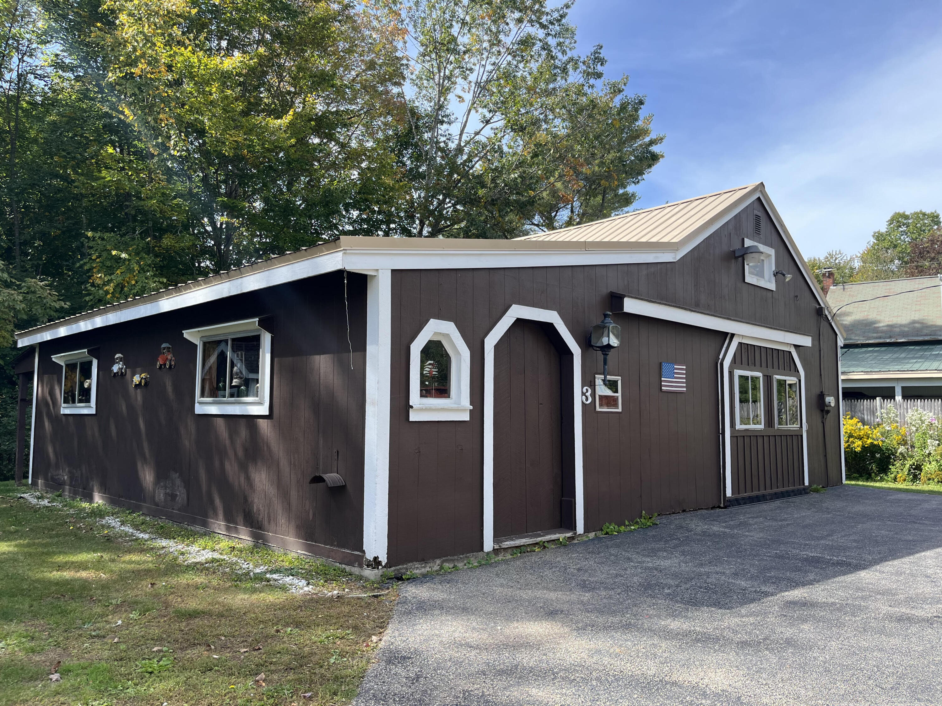 3 Roosevelt Street Springvale, ME 04083 - Photo 4 of 15 unnamed