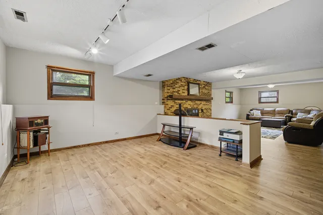 $599,500 | 26587 North Cherrywood Lane, Wauconda, IL 60084