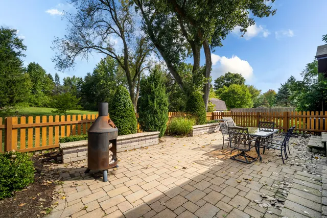 $599,500 | 26587 North Cherrywood Lane, Wauconda, IL 60084