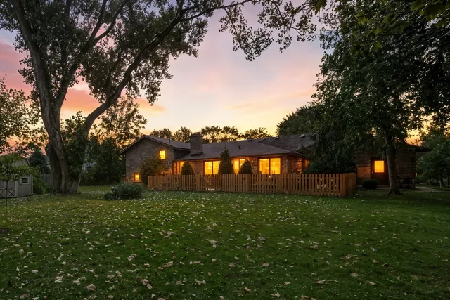 $599,500 | 26587 North Cherrywood Lane, Wauconda, IL 60084