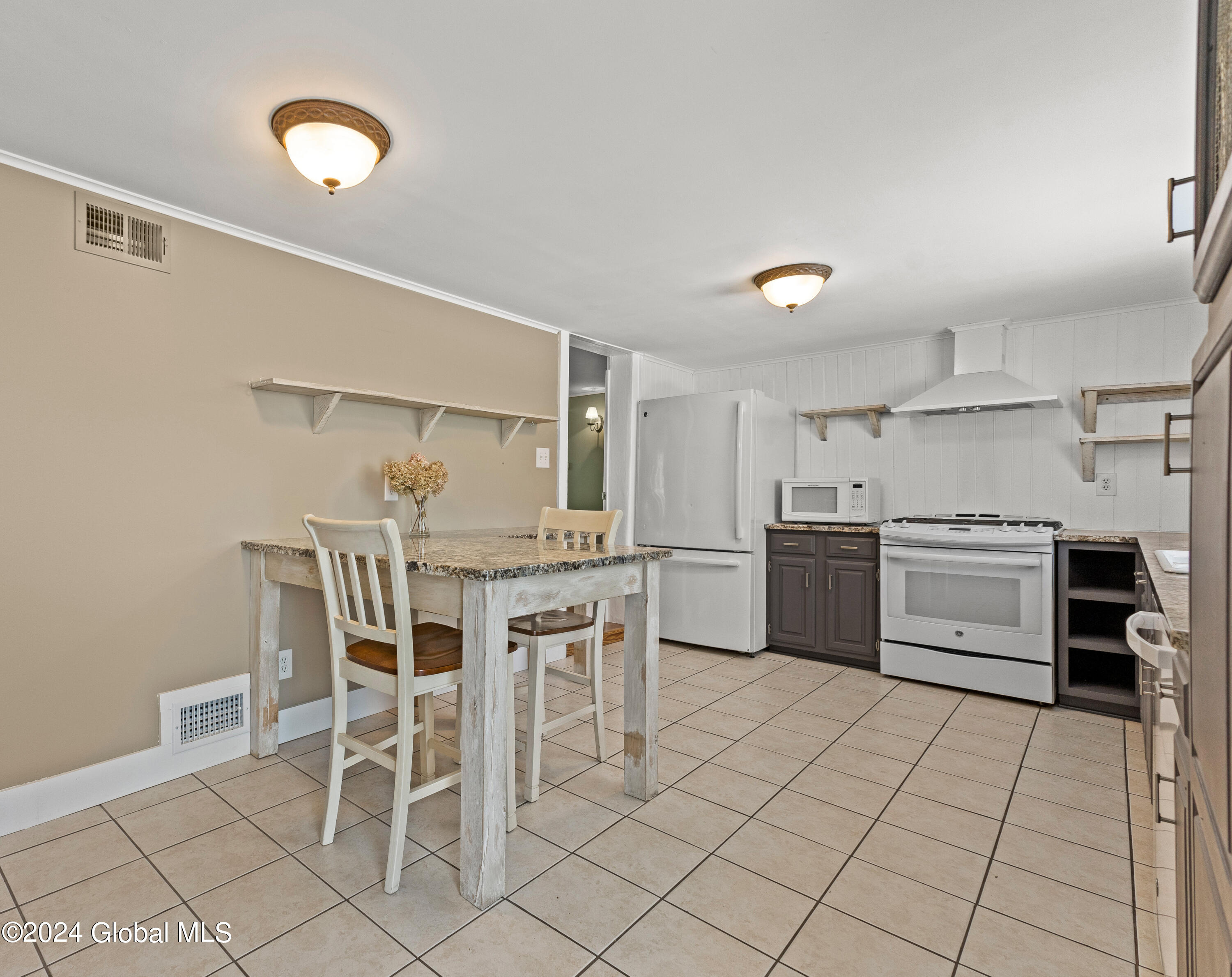 125 Taylor Road Northumberland, NY 12831 - Photo 11 of 28 14-IMG_8326