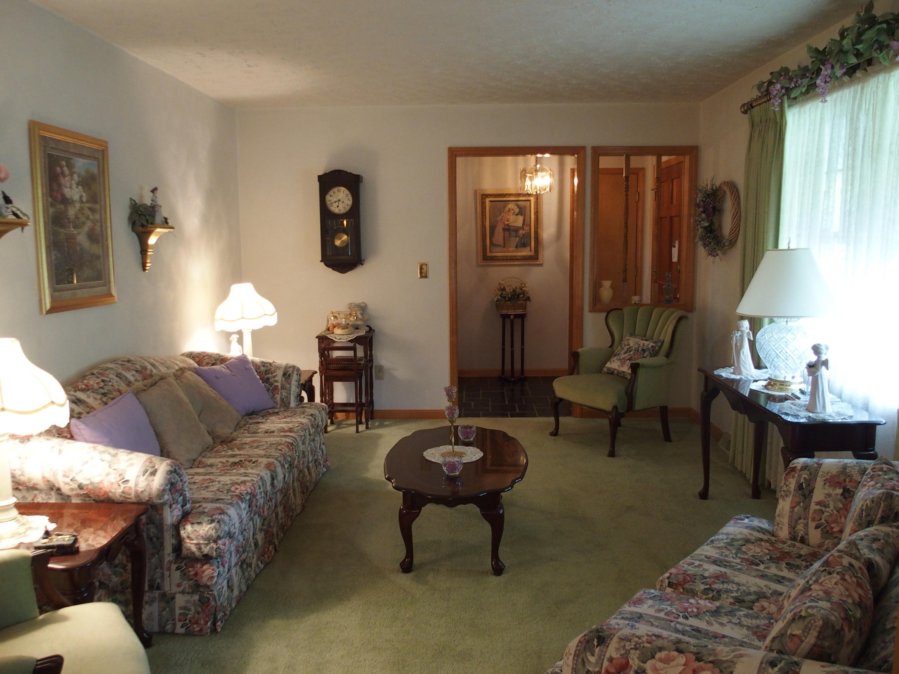 101 Old Brook Road Vinton, VA 24179 - Photo 8 of 27 P7310147