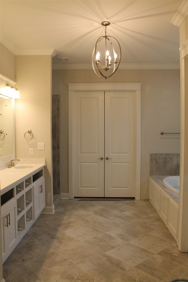8580 North Lamhatty Lane Daphne, AL 36526 - Photo 15 of 49 Master Bath
