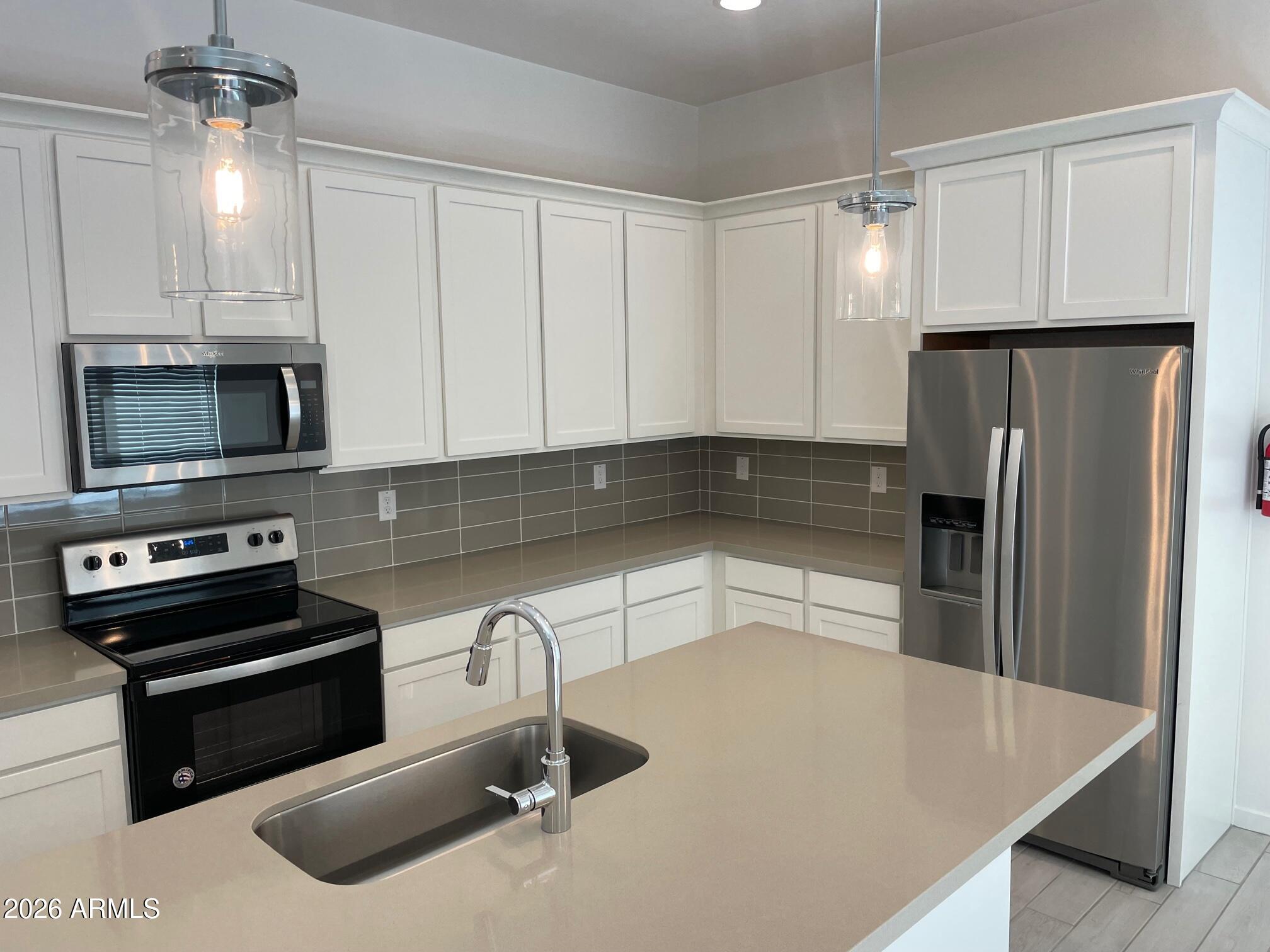 901 South Smith Road, Unit 1025 Tempe, AZ 85281 - Photo 6 of 27 IMG_6325