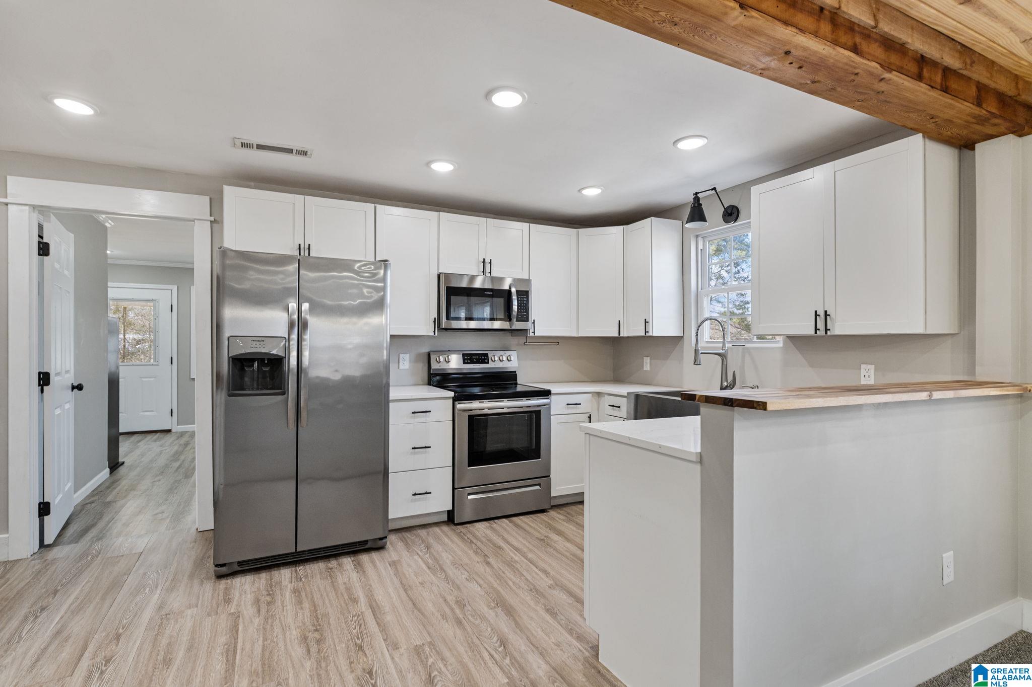311 Thrash Road Clanton, AL 35045 - Photo 4 of 46