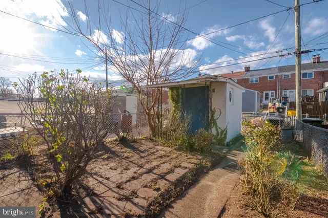 a view of a porch with a tree