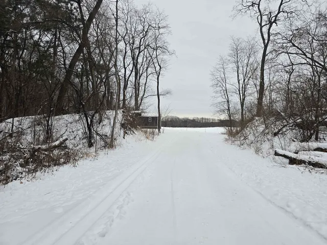 $279,900 | 626 Semrow Road, Coloma, WI 54930