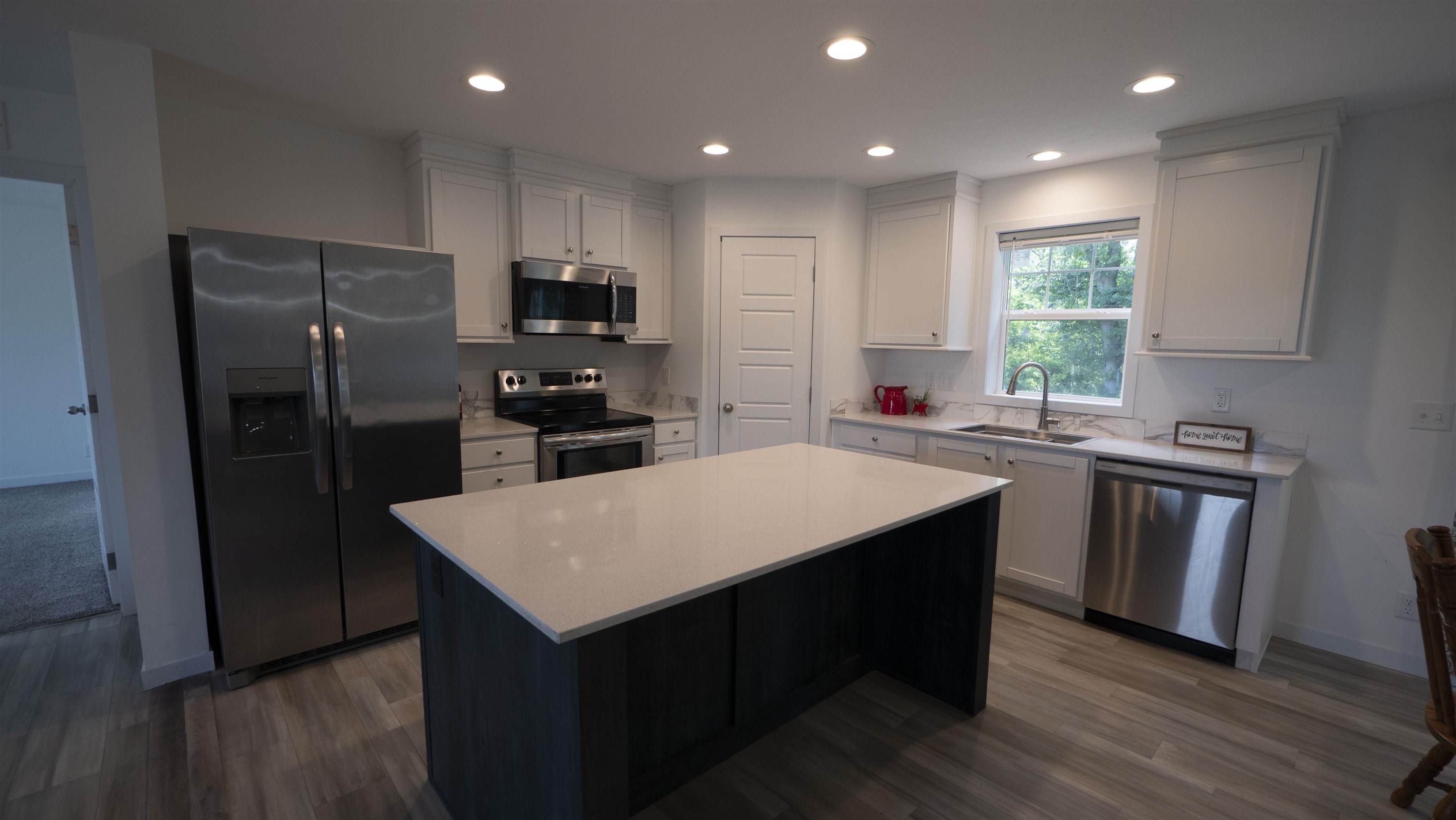 626 Semrow Road Coloma, WI 54930 - Photo 10 of 31