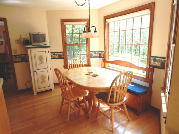 12 Fox Hill Road Ashland, MA 01721 - Photo 8 of 30