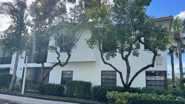 $2,500 | 5267 Europa Drive, Unit N, Boynton Beach, FL 33437