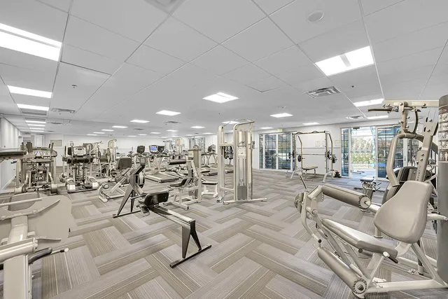 $2,500 | 5267 Europa Drive, Unit N, Boynton Beach, FL 33437