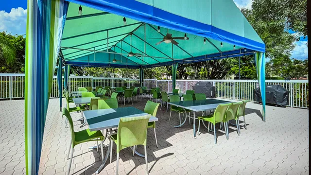 $2,500 | 5267 Europa Drive, Unit N CORNER, Boynton Beach, FL 33437