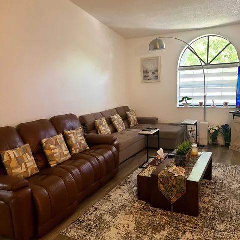 $2,500 | 5267 Europa Drive, Unit N, Boynton Beach, FL 33437