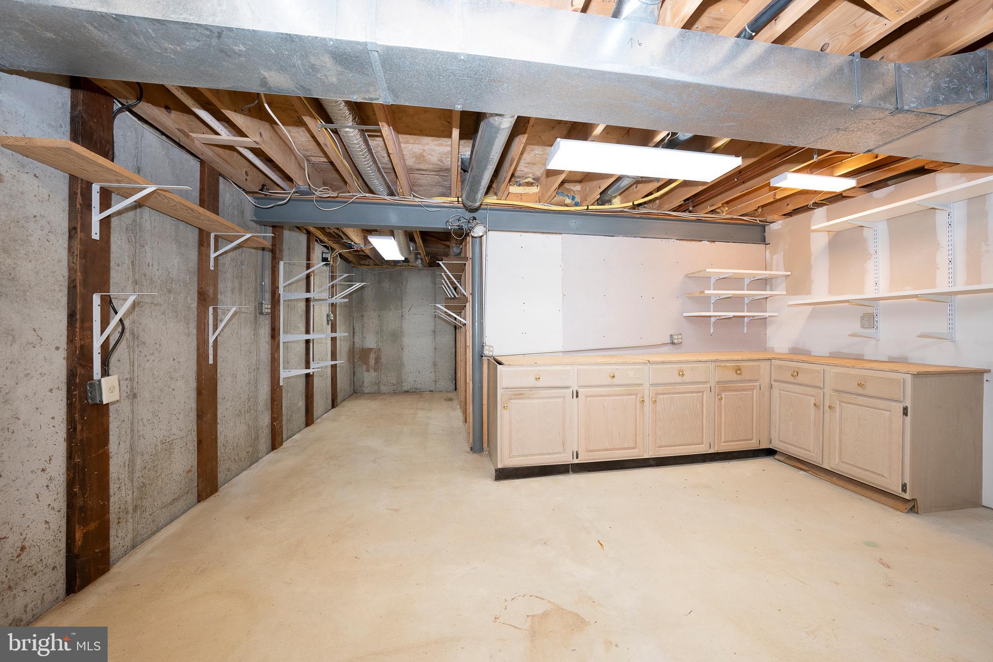 175 Little Turtle Way, Unit 75 Berwyn, PA 19312 - Photo 46 of 47 Basement Workshop