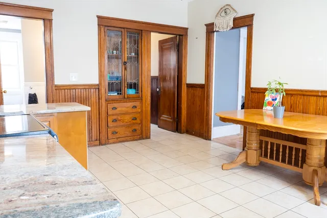 $299,000 | 39 Woodford Street, Unit 2, Worcester, MA 01604