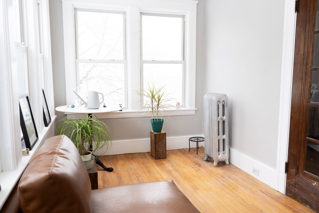 39 Woodford Street, Unit 2 Worcester, MA 01604 - Photo 5 of 19