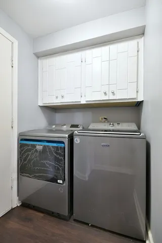 $260,000 | 9831 Karlov Avenue, Oak Lawn, IL 60453