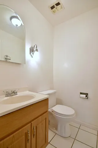 $260,000 | 9831 Karlov Avenue, Oak Lawn, IL 60453