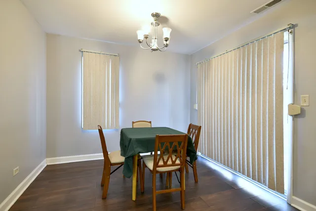 $260,000 | 9831 Karlov Avenue, Oak Lawn, IL 60453