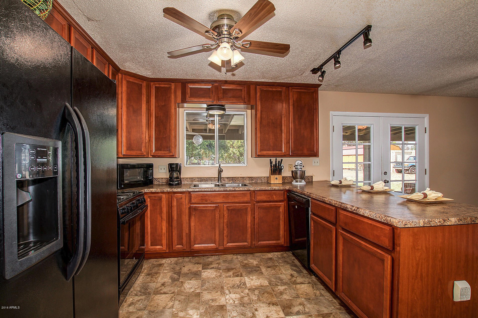 13912 East Williams Field Road Gilbert, AZ 85295 - Photo 20 of 47 Williams Field (26)