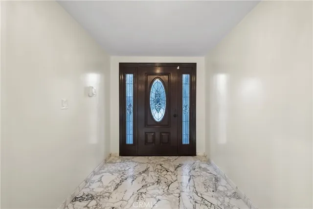 $6,600 | 24210 Bessemer Street, Woodland Hills, CA 91367