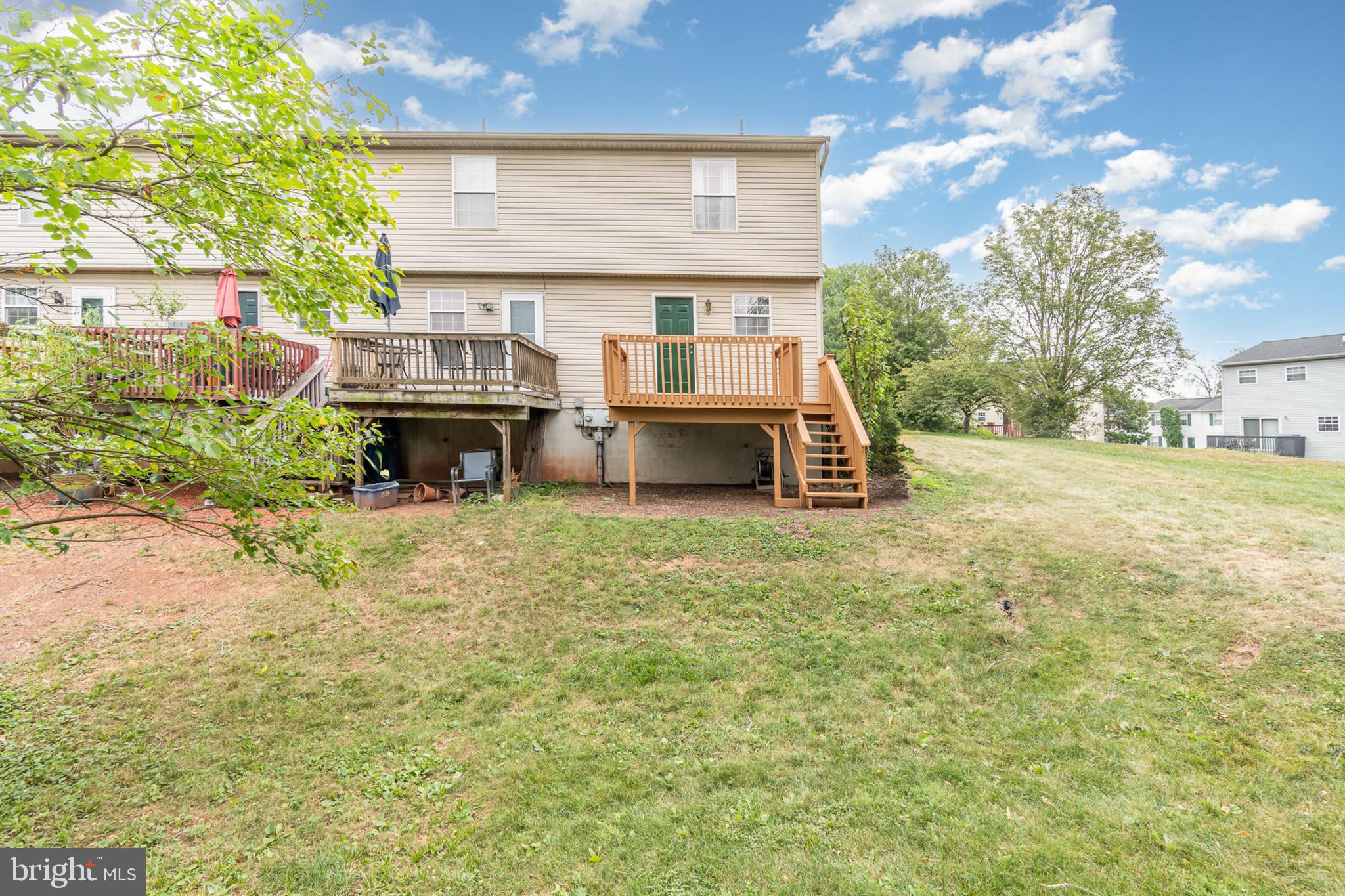 69 Red Mill Road Etters, PA 17319 - Photo 2 of 25 Gallery Image 2