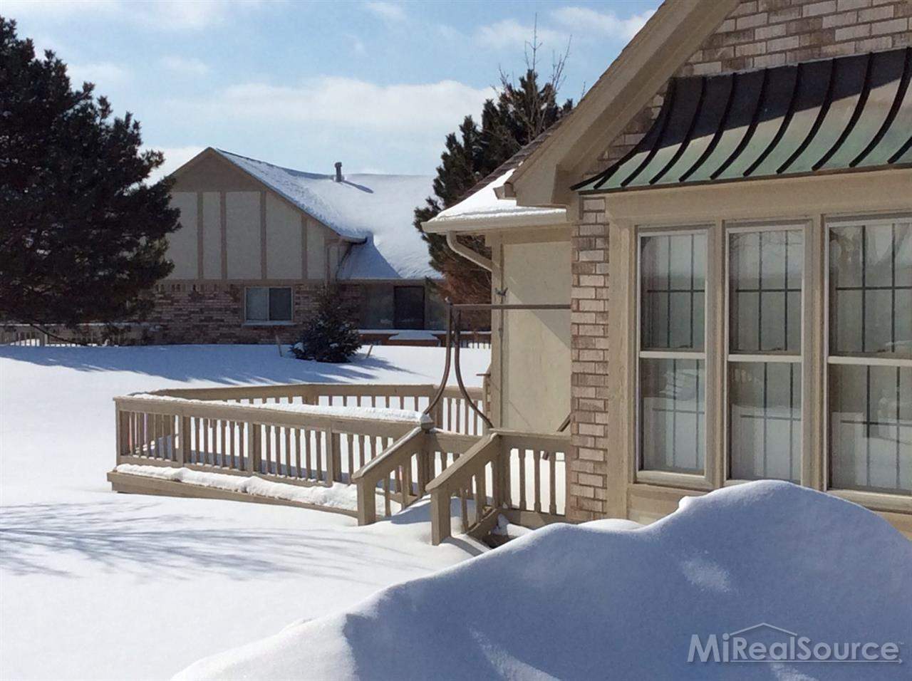 15526 Heather Ridge Trail Clinton Township, MI 48038 - Photo 2 of 18 31182057-1.JPG