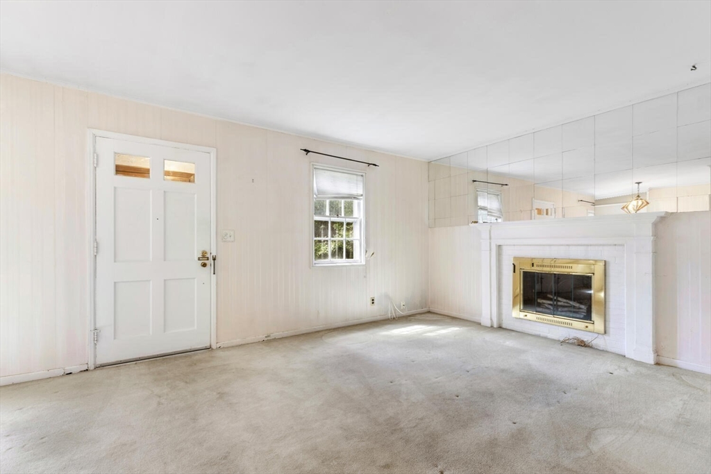 234 Wiswall Road Newton, MA 02459 - Photo 7 of 34