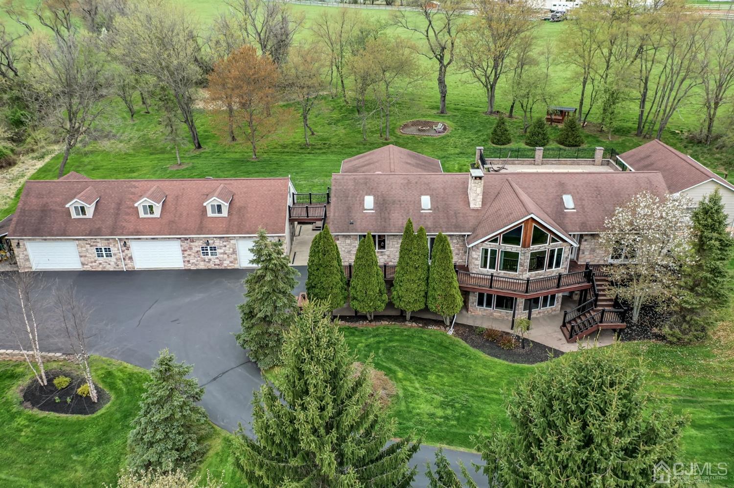2 Pinewood Road Milford, NJ 08848 - Photo 1 of 65 Gallery Image 1