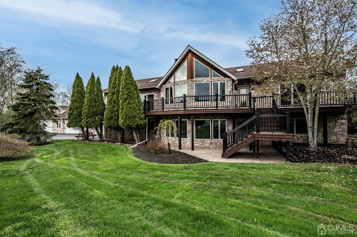 2 Pinewood Road Milford, NJ 08848 - Photo 2 of 65 Gallery Image 2