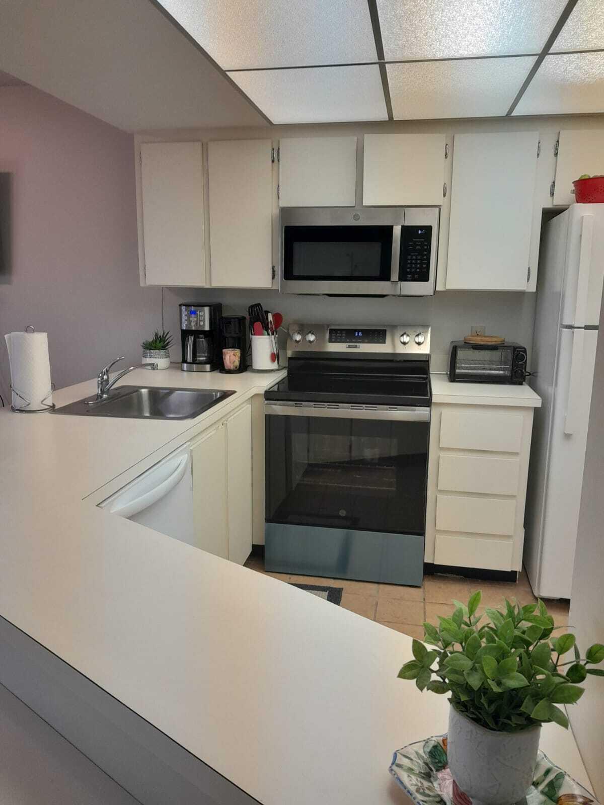 1605 Highway 1, Unit C302 Jupiter, FL 33477 - Photo 10 of 30