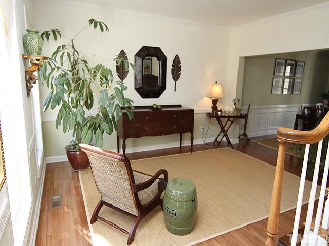 1508 Wood Spring Court Raleigh, NC 27614 - Photo 4 of 25 a living room with furniture