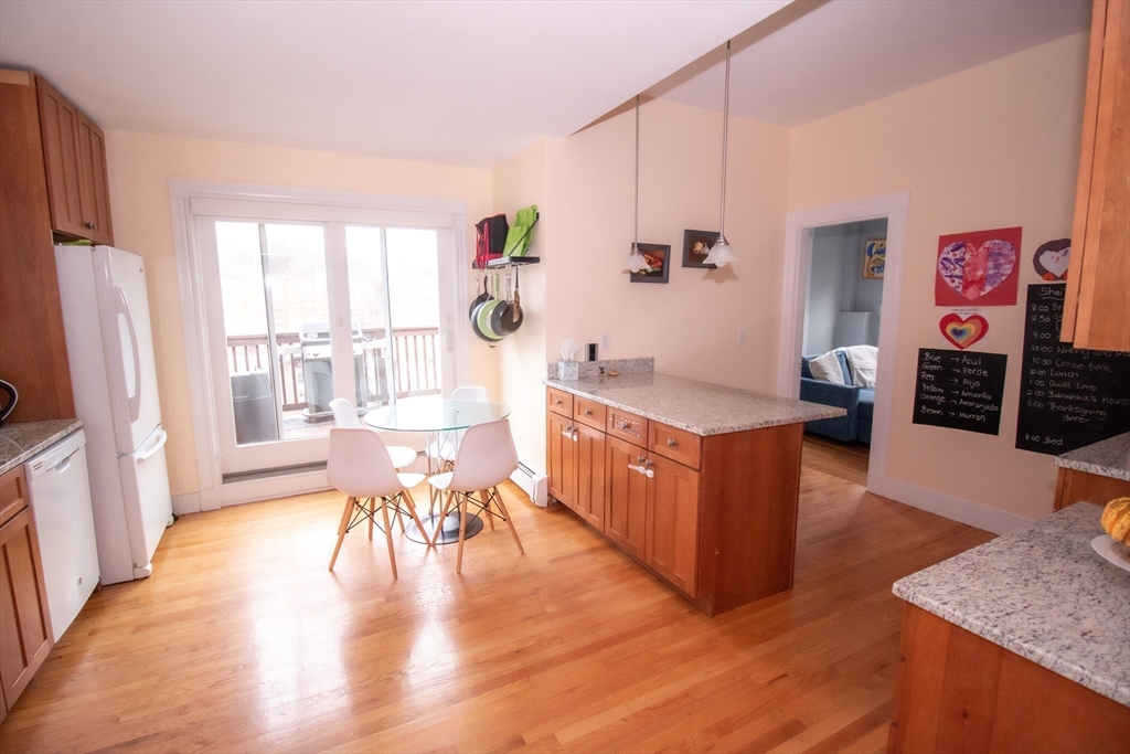 175 Winthrop Road, Unit 3 Brookline, MA 02445 - Photo 5 of 12