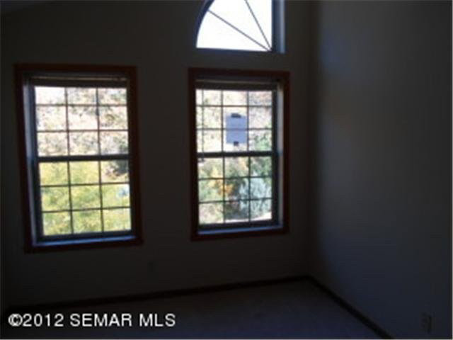 1820 Deerhaven Lane Northeast Rochester, MN 55906 - Photo 3 of 11 Gallery Image 3