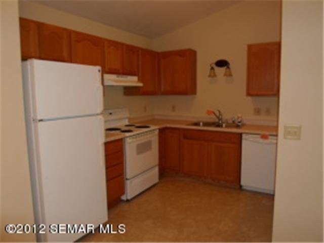 1820 Deerhaven Lane Northeast Rochester, MN 55906 - Photo 6 of 11 Gallery Image 6