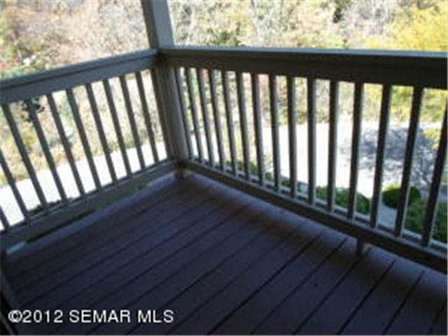 1820 Deerhaven Lane Northeast Rochester, MN 55906 - Photo 10 of 11 Gallery Image 10