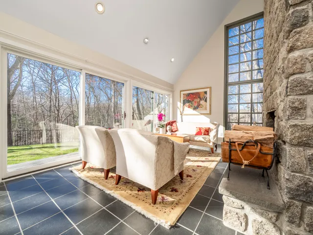 $6,500 | 21 Pent Road, Weston, CT 06883