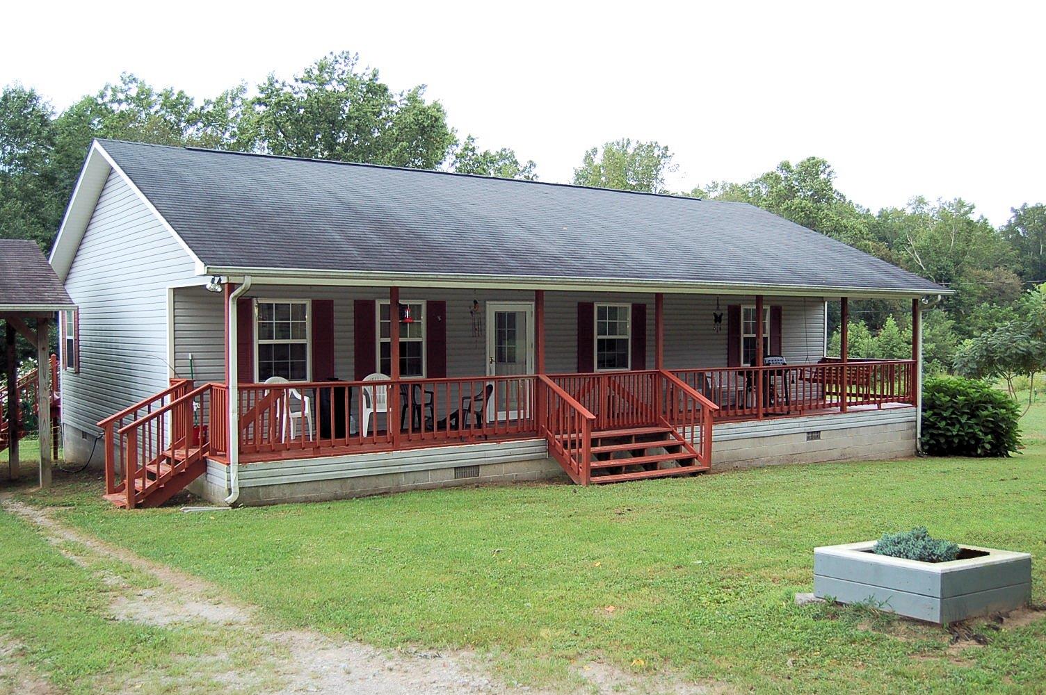 1443 Roddy Springs Road Coalmont, TN 37313 - Photo 1 of 30 Gallery Image 1