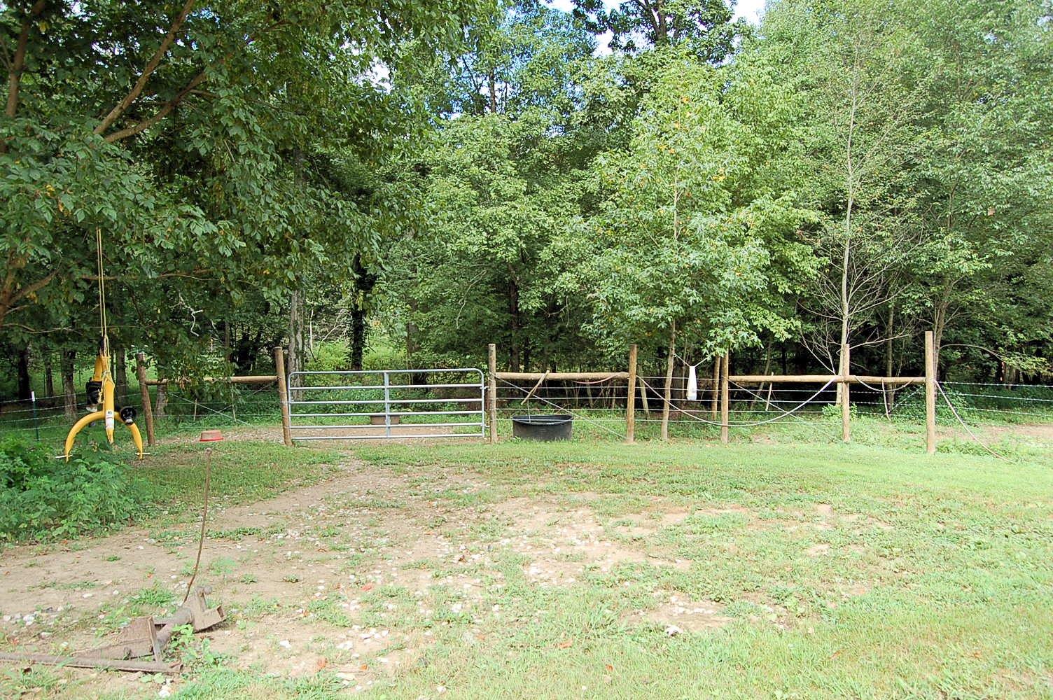 1443 Roddy Springs Road Coalmont, TN 37313 - Photo 27 of 30 Gallery Image 27