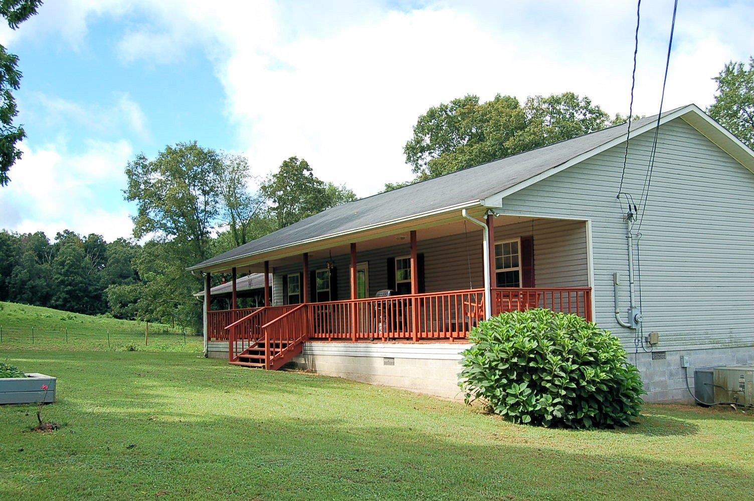 1443 Roddy Springs Road Coalmont, TN 37313 - Photo 5 of 30 Gallery Image 5