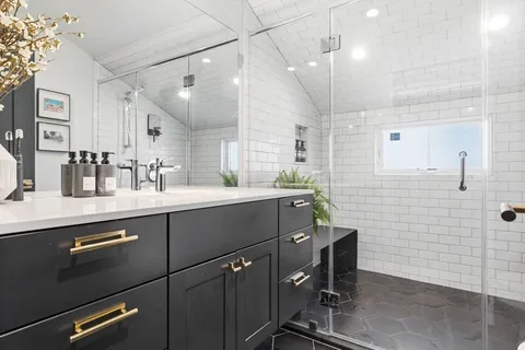 $725,000 | 27 Saxton Street, Unit 3, Boston, MA 02125