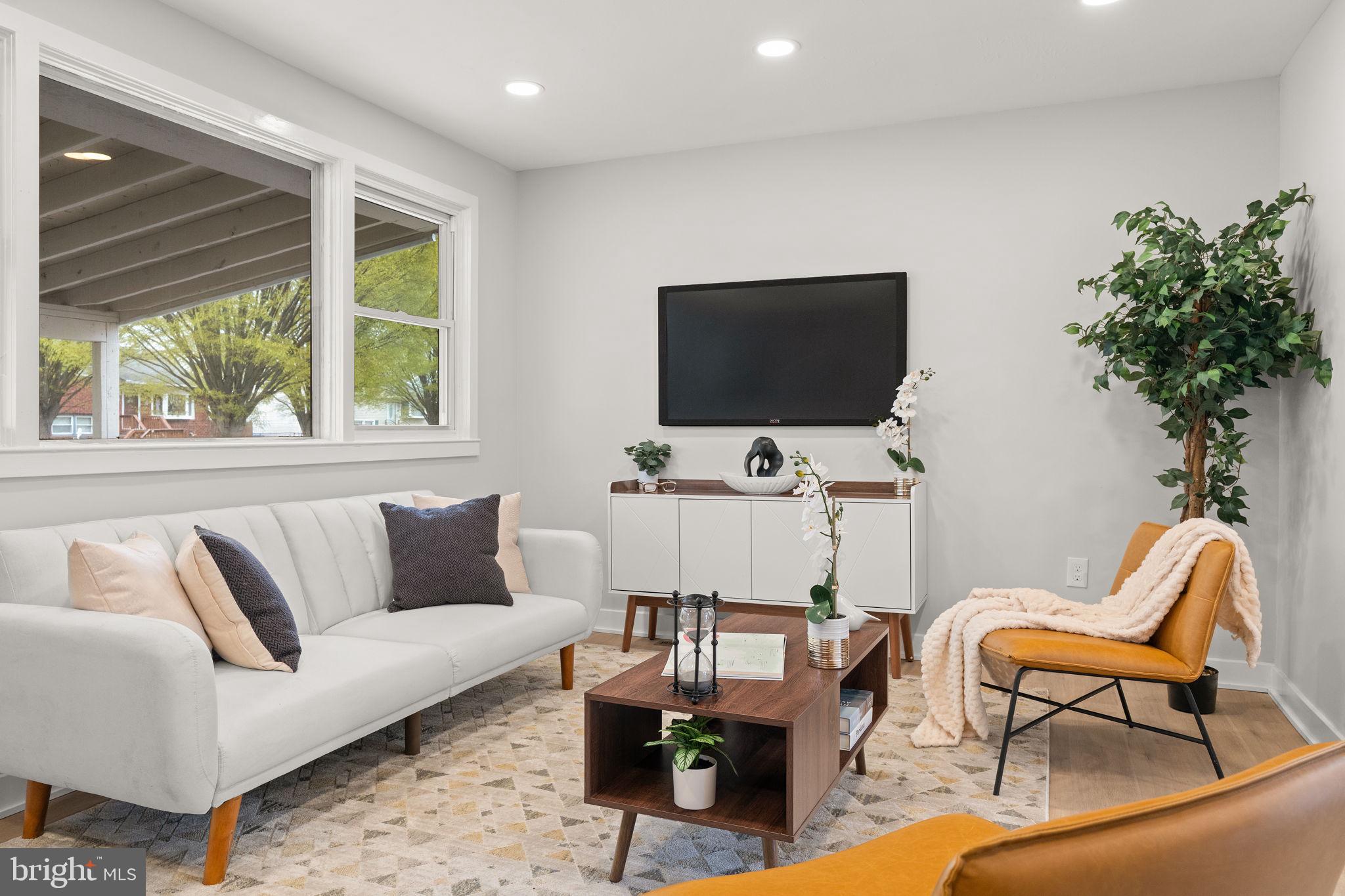 1102 Nancy Drive Croydon, PA 19021 - Photo 5 of 57