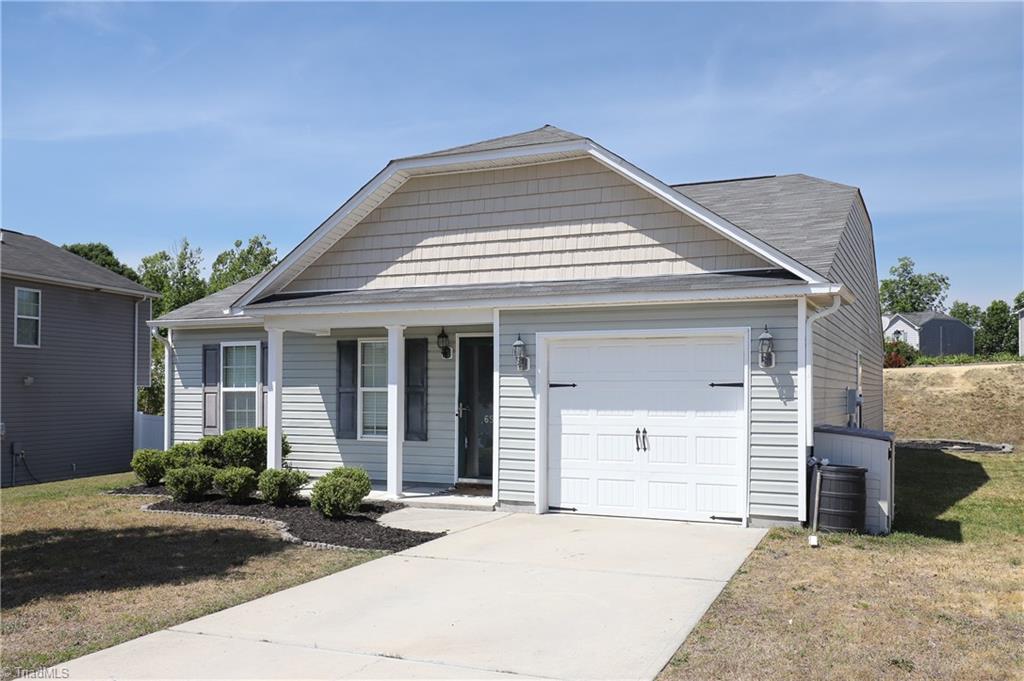 652 Switchback Court High Point, NC 27265 - Photo 3 of 39