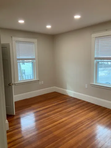 $2,000 | 95 Broadway, Unit 2, Salem, MA 01970