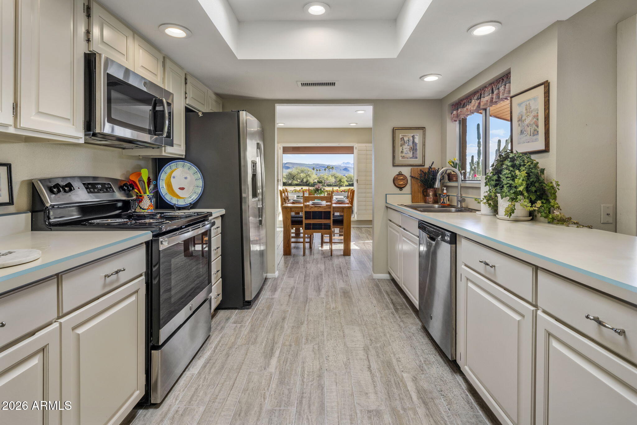 26223 North Loredo Lane Rio Verde, AZ 85263 - Photo 13 of 41 Kitchen