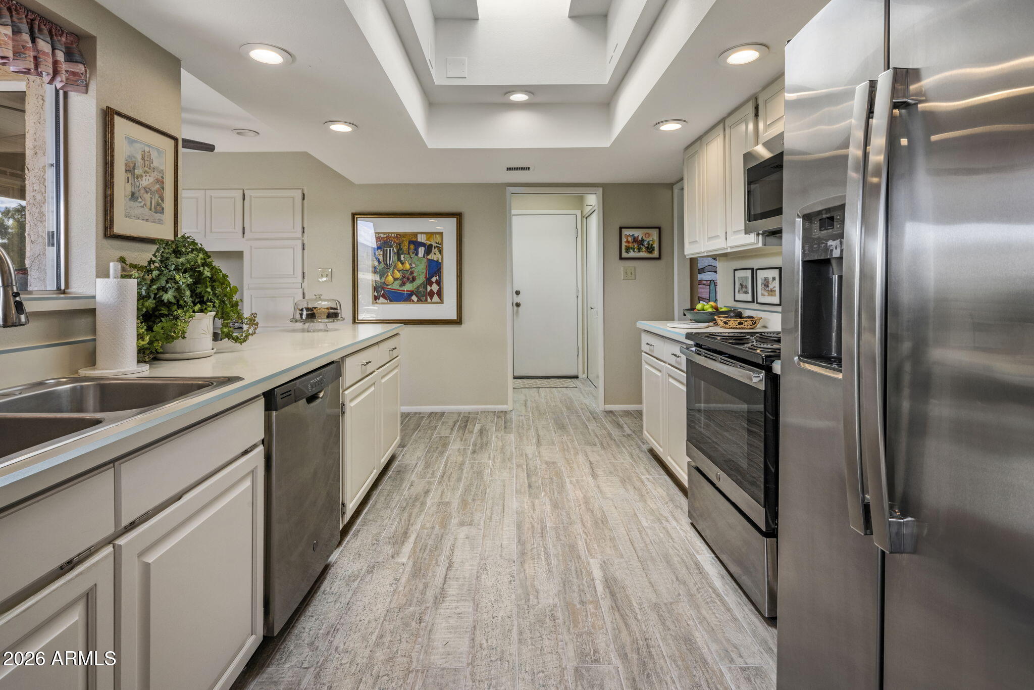 26223 North Loredo Lane Rio Verde, AZ 85263 - Photo 14 of 41 Kitchen