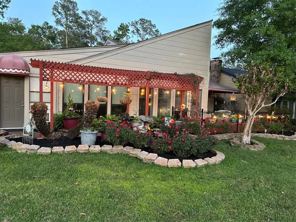 $1,000 | 728 Hogan Drive, Conroe, TX 77302