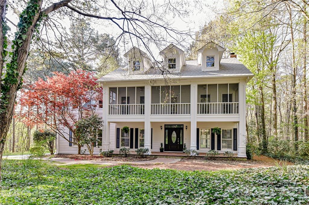 300 Riverton Road Matthews, NC 28104 - Photo 1 of 48 Gallery Image 1