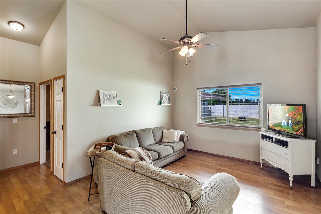 1210 North Blake Road Spokane Valley, WA 99216 - Photo 4 of 19