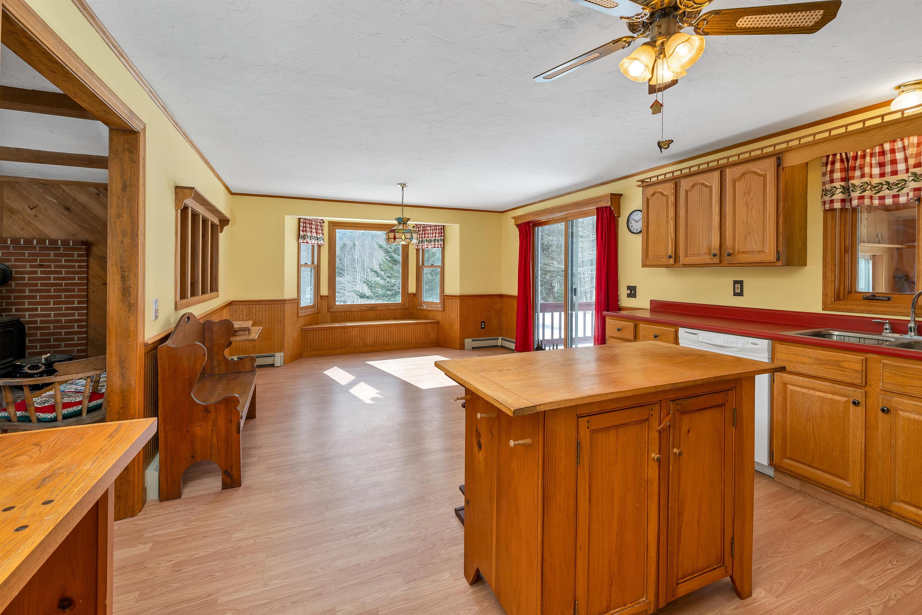 59 Waukewan Road New Hampton, NH 03256 - Photo 20 of 60